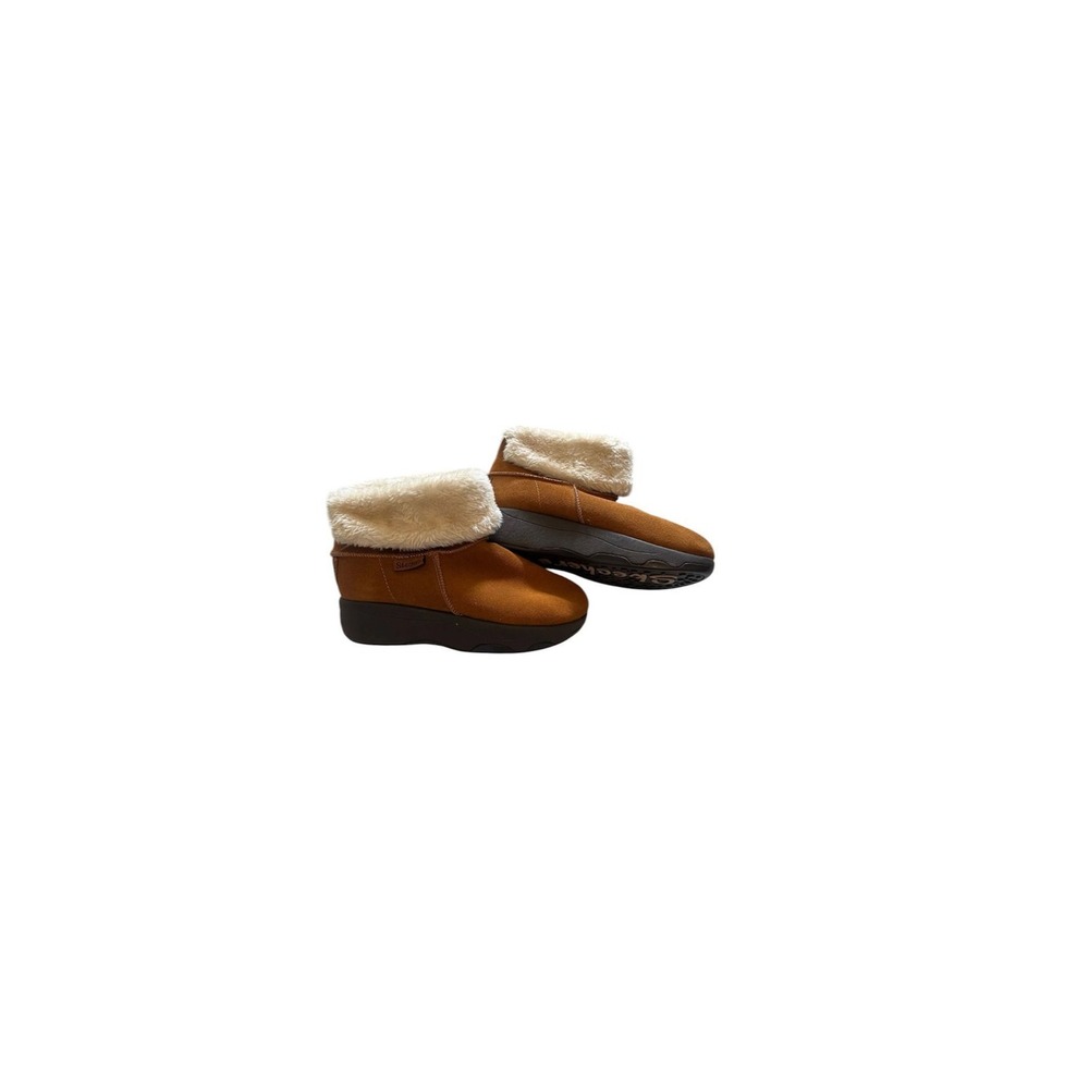 67.-   Sketchers tone-ups size 8